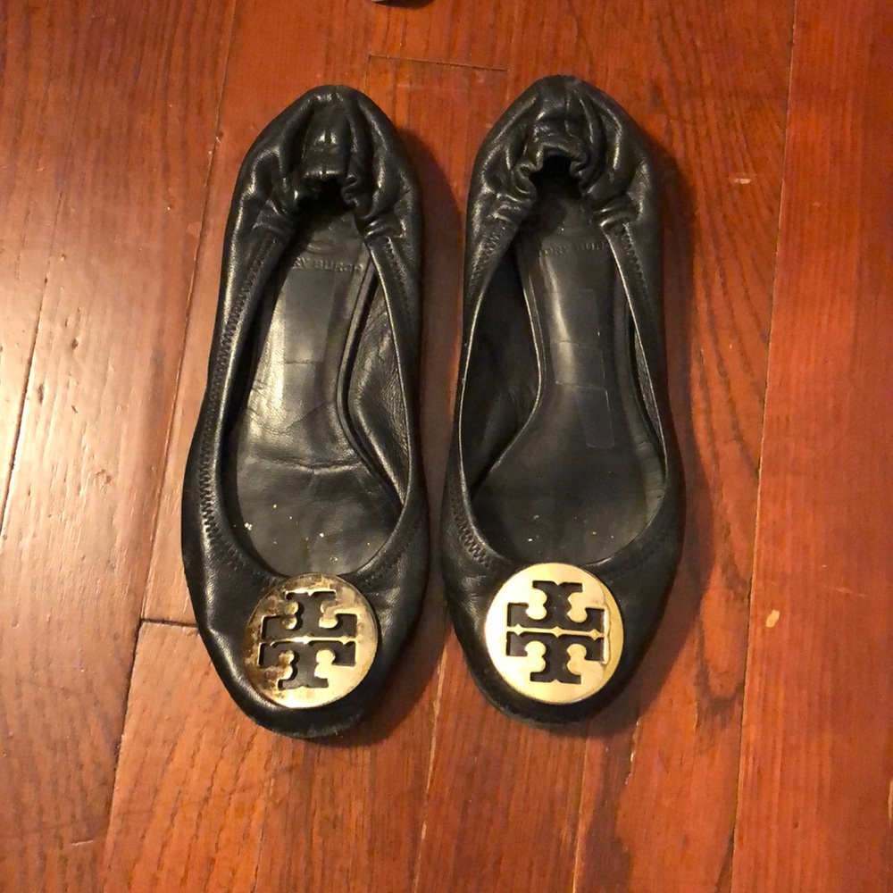 Tory Burch black leather Reva flats